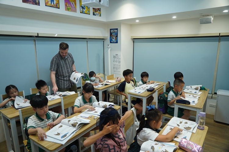 8 個有效實證方法，建立孩子的英文閱讀習慣